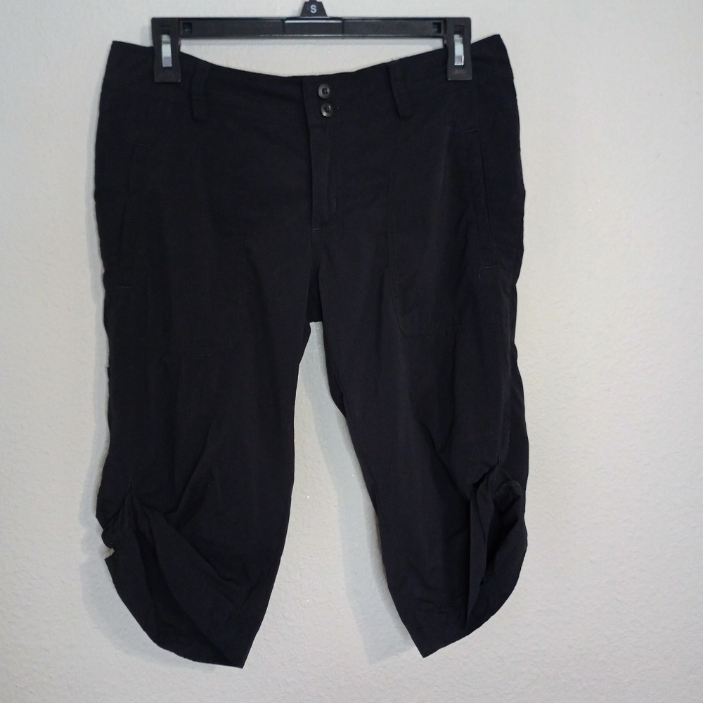 Patagonia outdoor hiking roll up Bermuda shorts